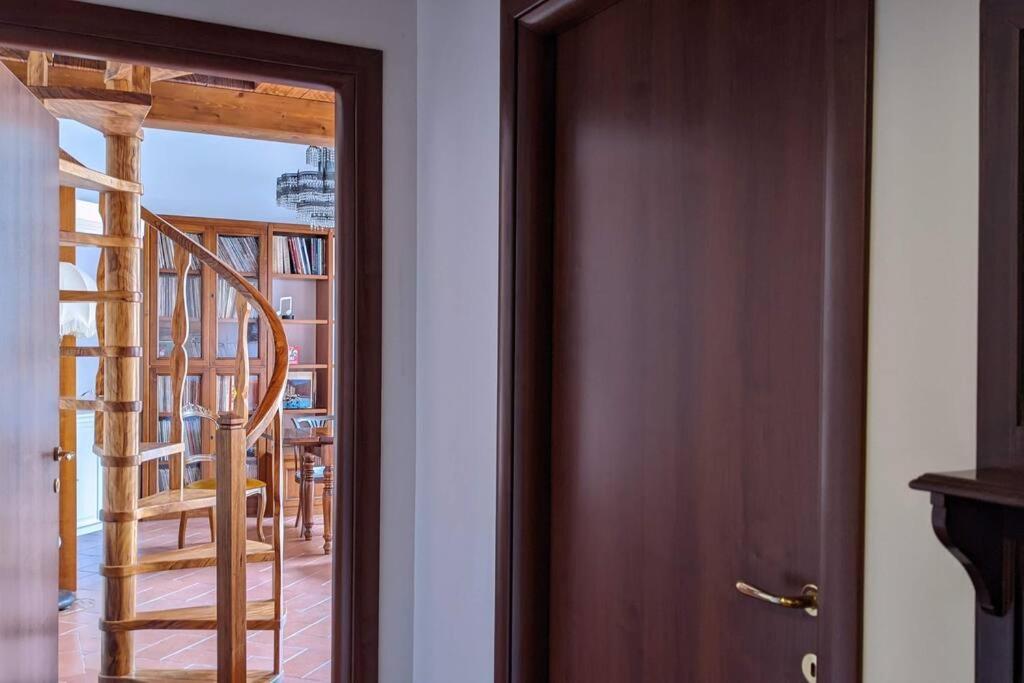 Апартаменты Casa Armonia Ливорно Экстерьер фото